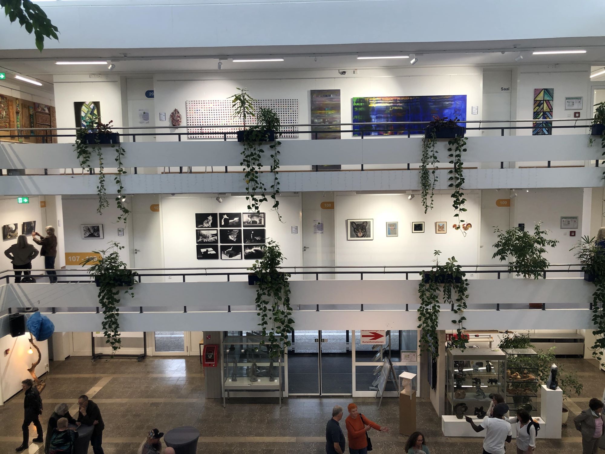Ausstellung „KKK“ in Sulzbach-Rosenberg noch bis zum 11.10.2024